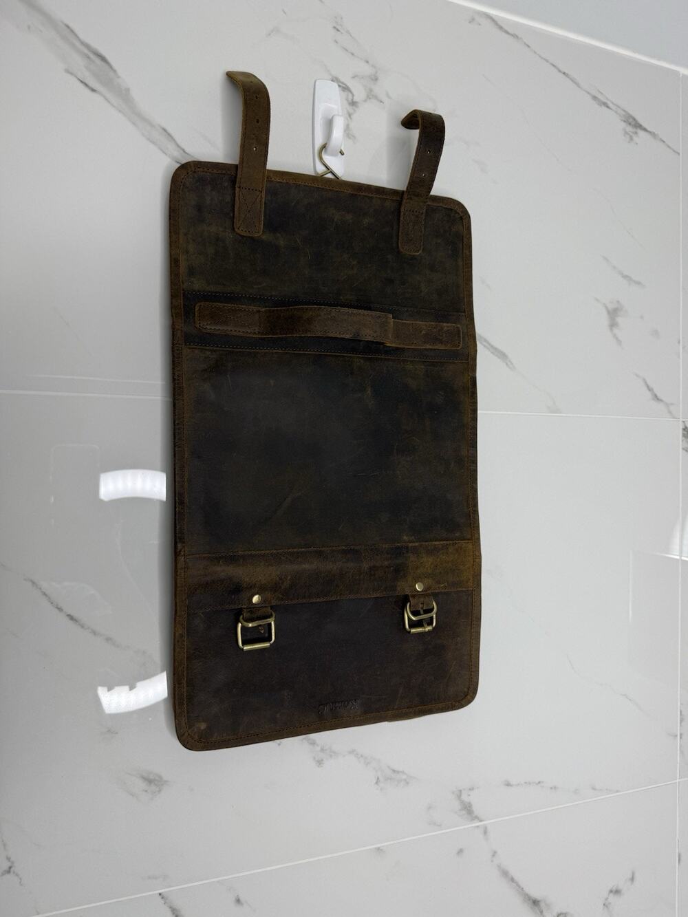 KomalC Genuine Buffalo Leather Hanging Toiletry Bag Dad gidt